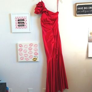 Formal One Shoulder Gown